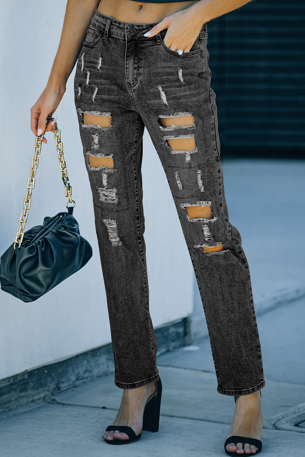 Buttoned Pockets Distressed Jeans