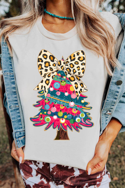 White Leopard Bow Décor Christmas Tree Graphic Crew Neck Tee