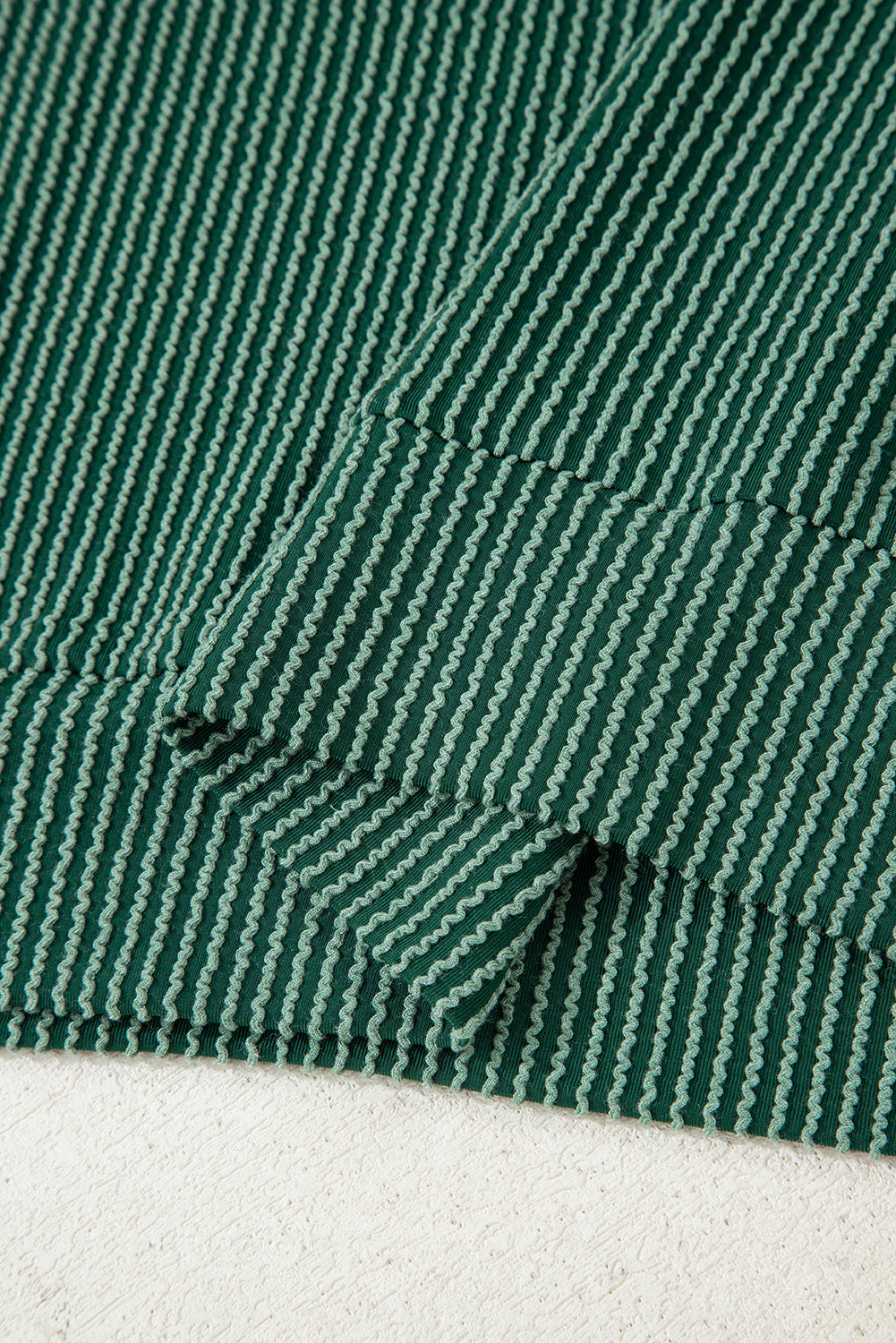 Evergreen Twisted Rib Outlined Merry Letter Graphic Loose Long Sleeve Top