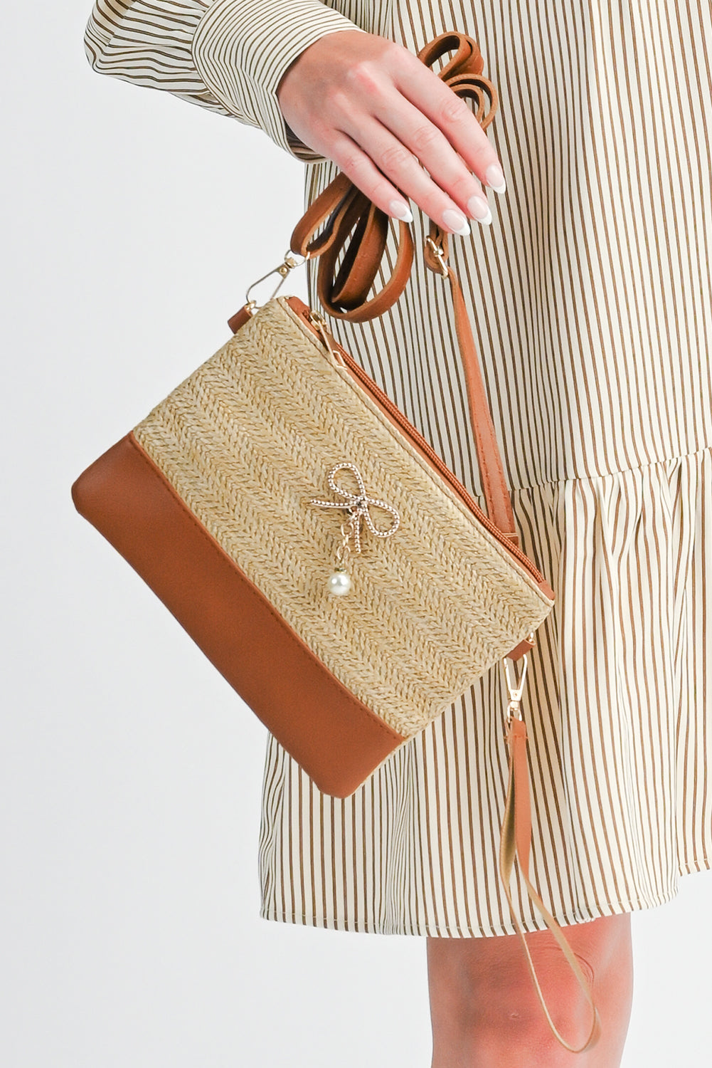 Beige Bow Pearl Decor Straw PU Leather Patched Crossbody Bag