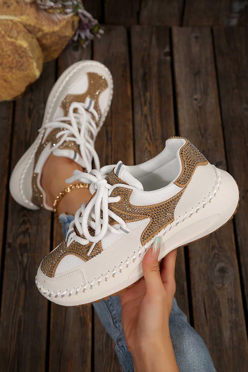 Fiery Red Rhinestone Embellished Color Block Patchwork Lace-up Breathable Sneakers