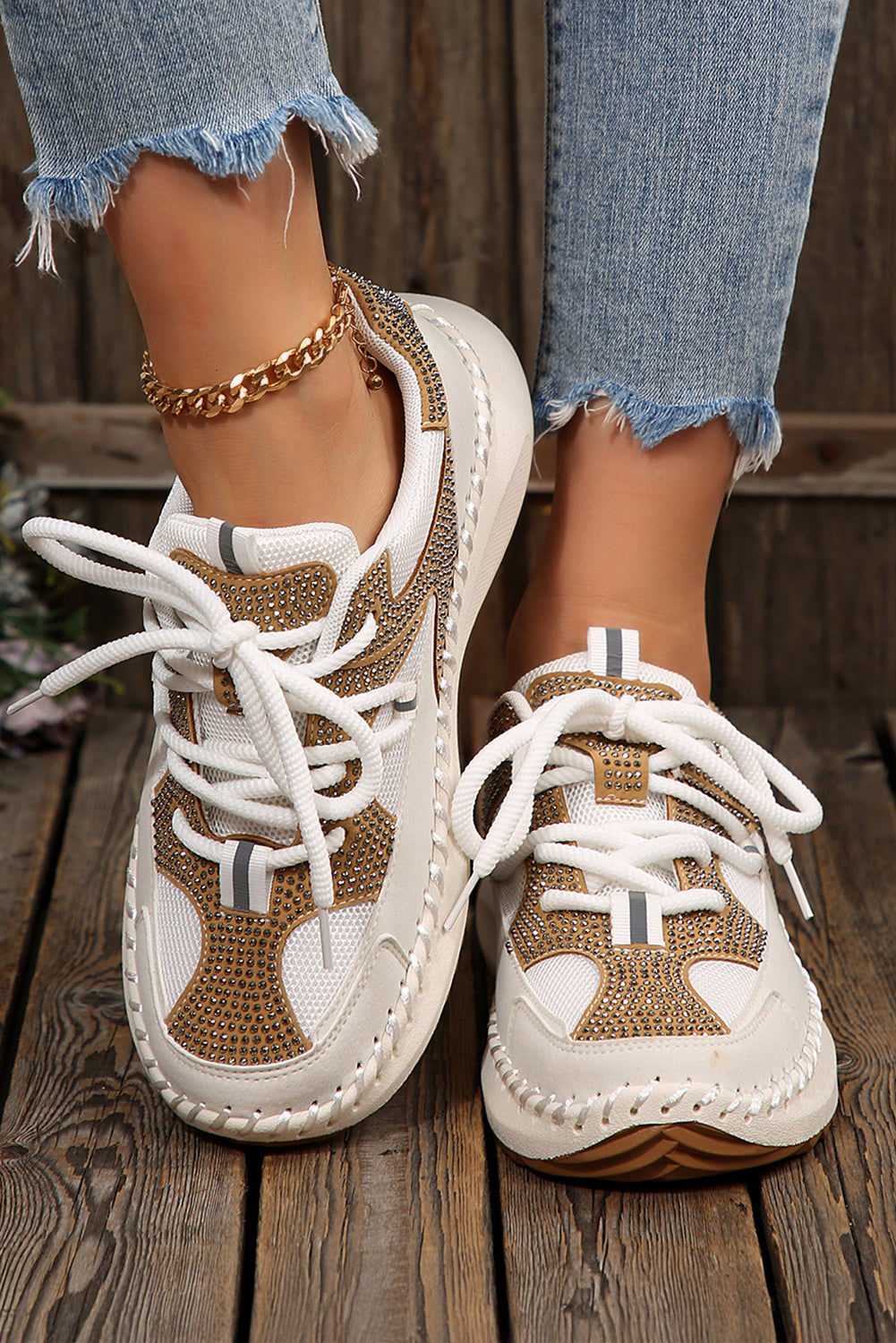 Fiery Red Rhinestone Embellished Color Block Patchwork Lace-up Breathable Sneakers